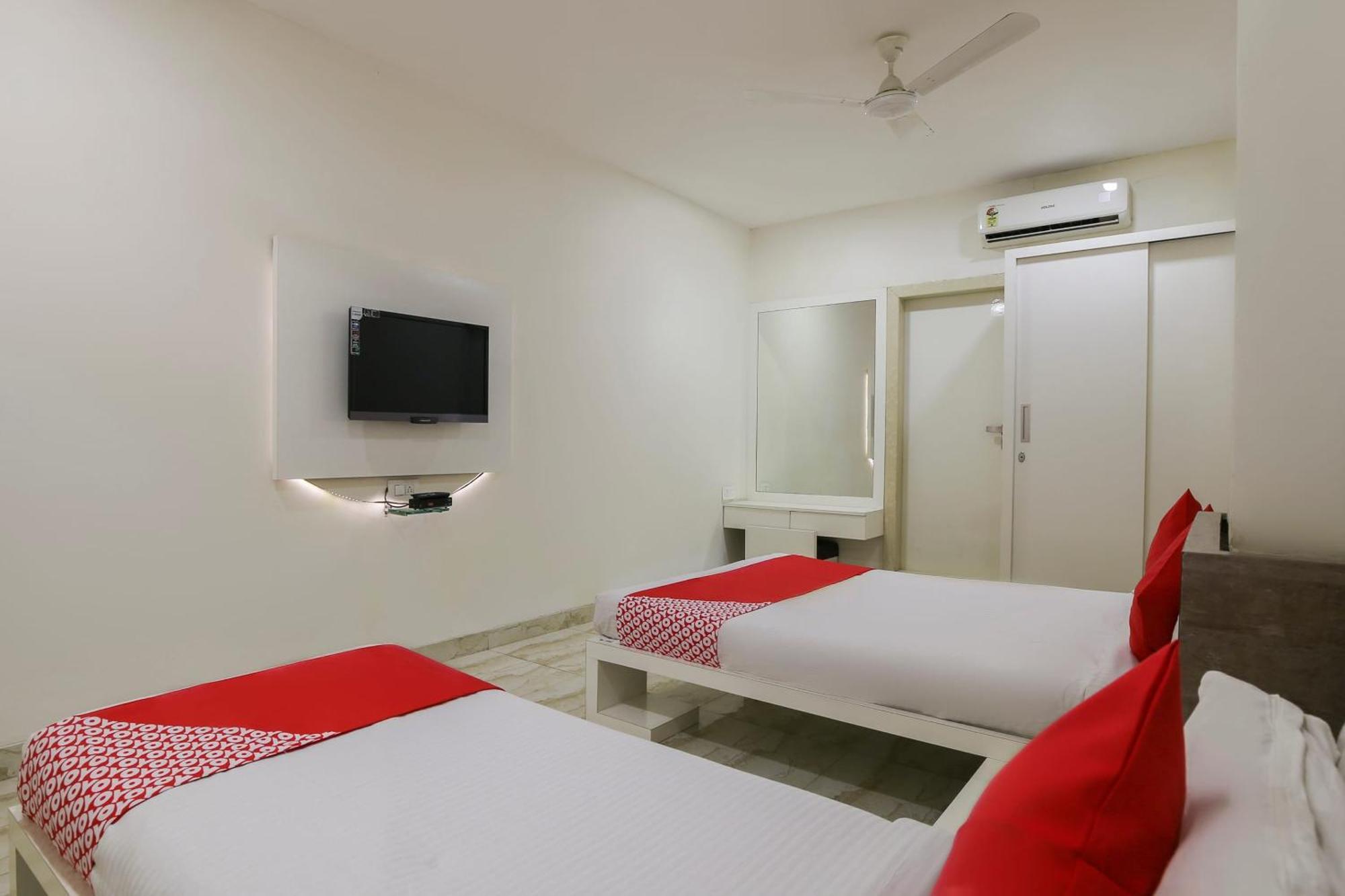 Hotel O Shiv Vatika Banquet & Rooms Bhatha Eksteriør bilde
