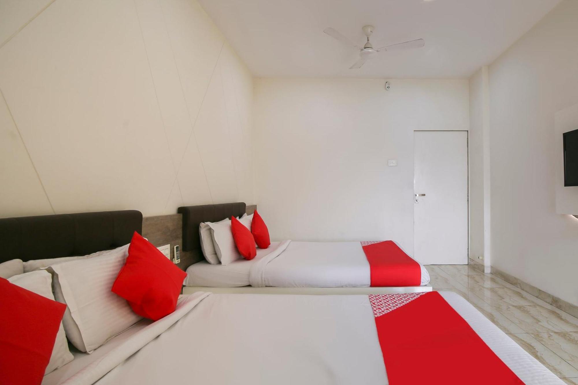 Hotel O Shiv Vatika Banquet & Rooms Bhatha Eksteriør bilde