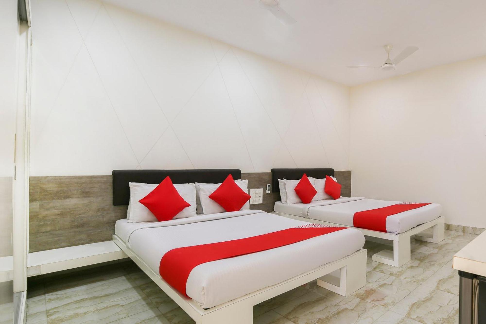 Hotel O Shiv Vatika Banquet & Rooms Bhatha Eksteriør bilde