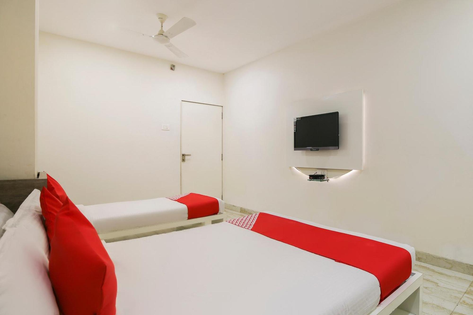 Hotel O Shiv Vatika Banquet & Rooms Bhatha Eksteriør bilde