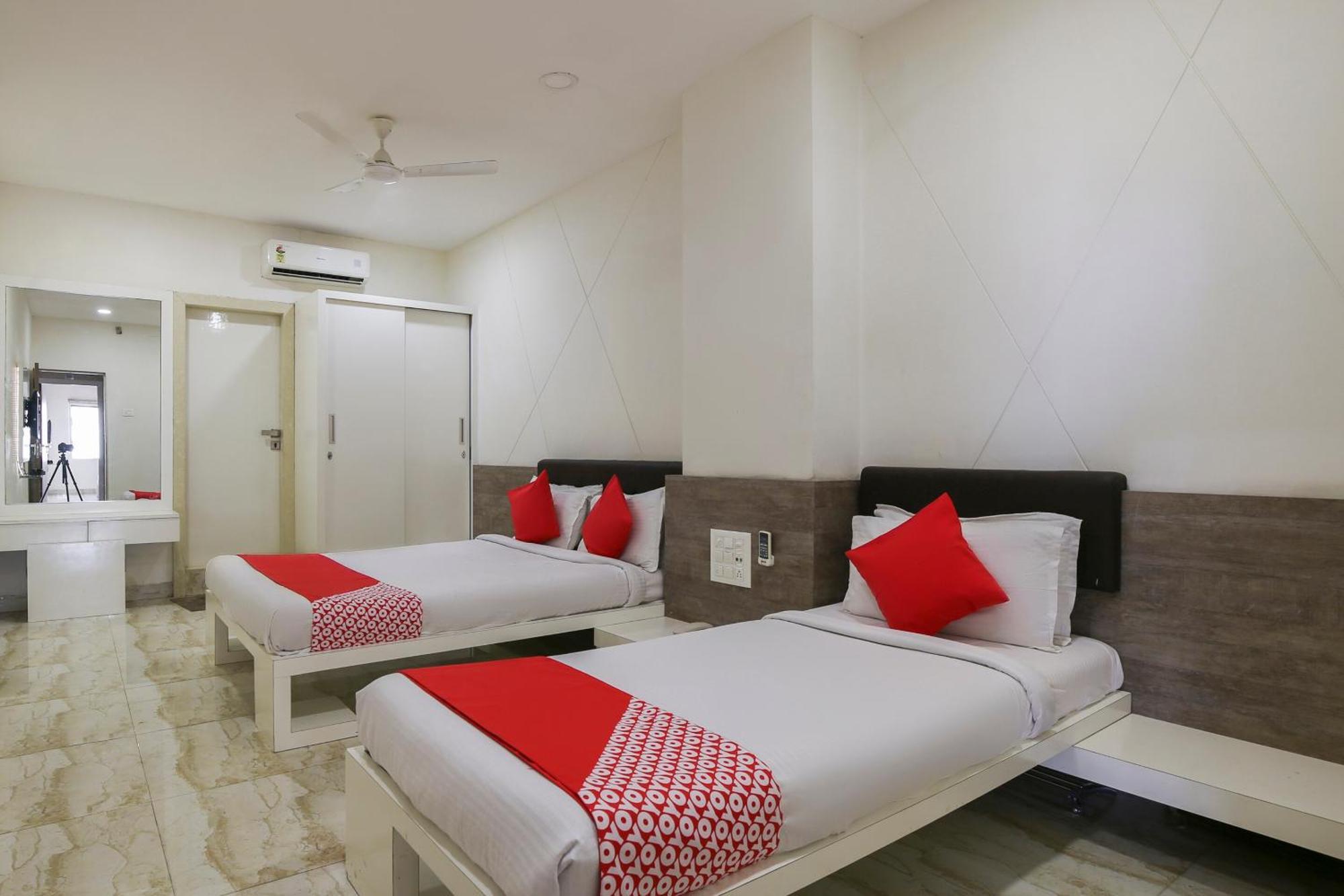 Hotel O Shiv Vatika Banquet & Rooms Bhatha Eksteriør bilde