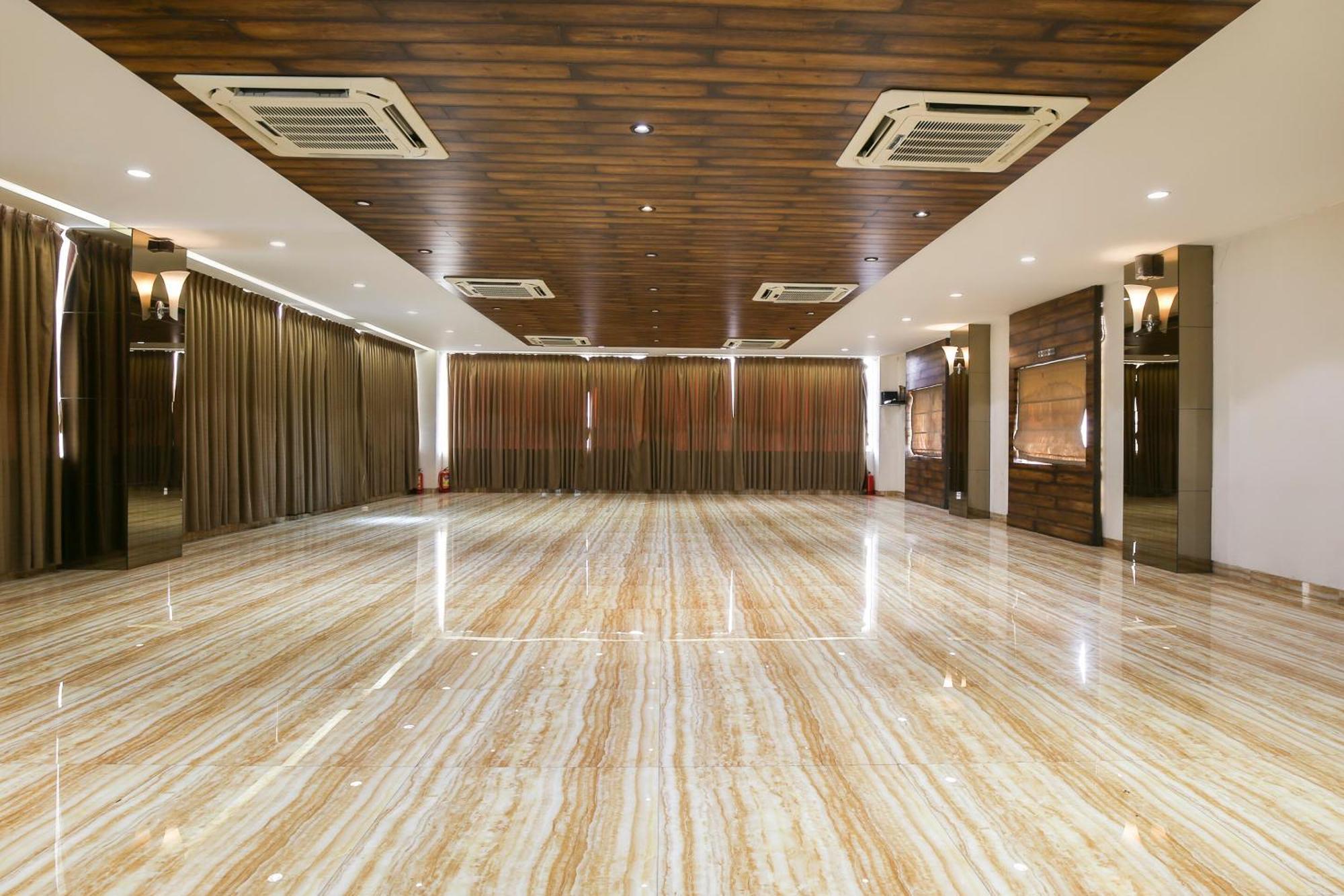 Hotel O Shiv Vatika Banquet & Rooms Bhatha Eksteriør bilde
